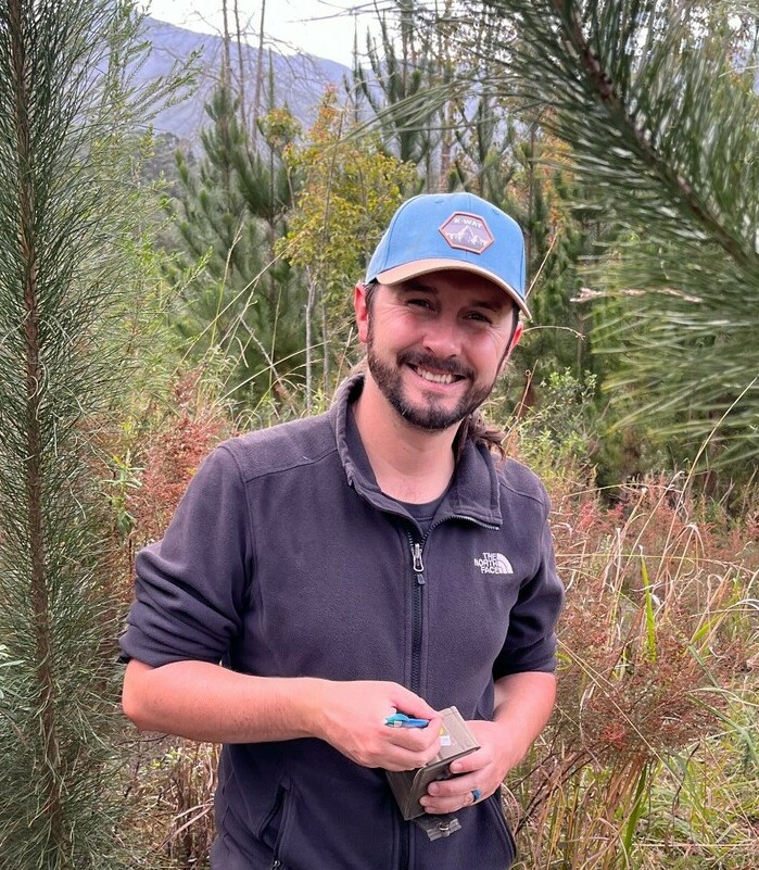 <span style="font-weight: bold;">Dr Rob Davis</span>
