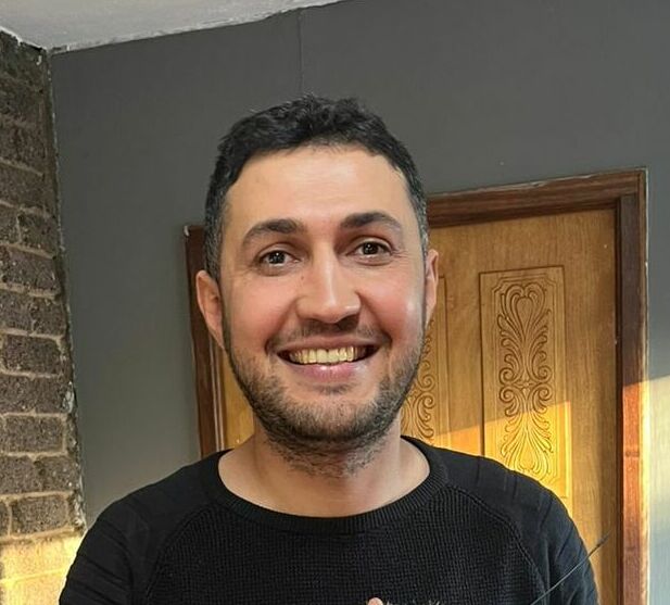 <span style="font-weight: bold;">Dr Firas Hayder</span>